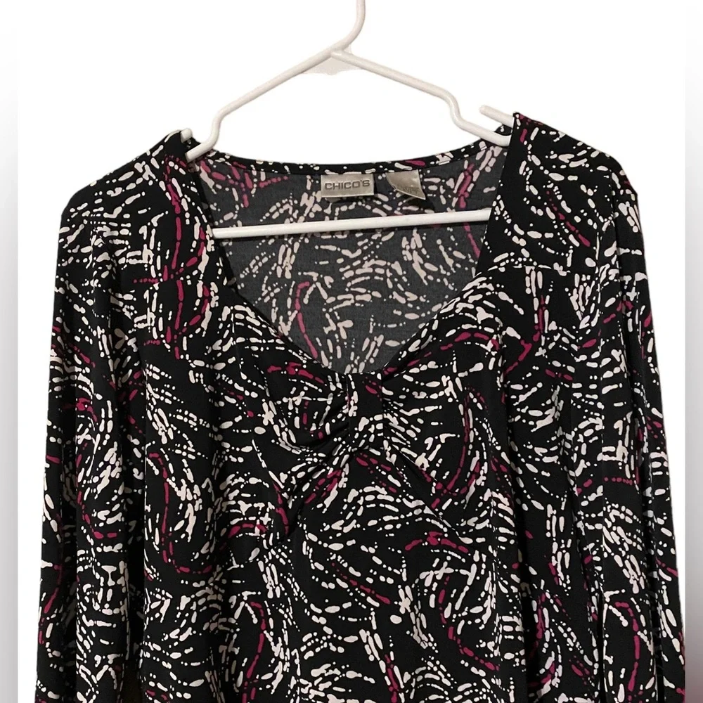 Chicos Blouse Size 1 US Medium Top Stretch Jersey Knit Long Sleeves Shirt - Picture 13 of 15
